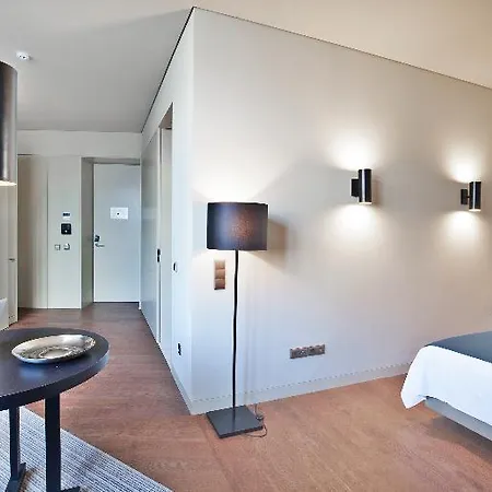 Five Stars 8 Building * Lisbona