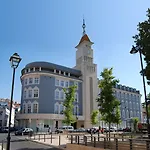 Отель Five Stars 8 Building Лиссабон
