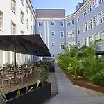 Five Stars 8 Building 4* Лиссабон