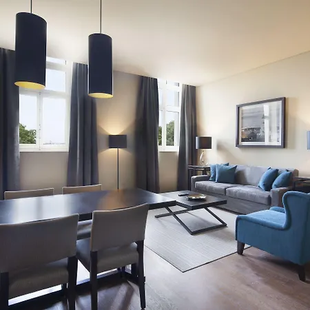Five Stars 8 Building 4* Lisbona