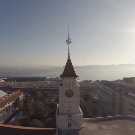 Five Stars 8 Building 4*