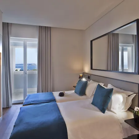Five Stars 8 Building 4* Lisbona