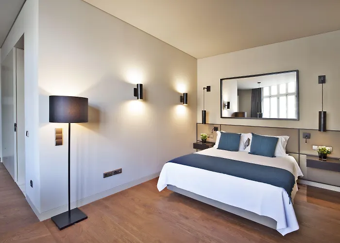 Five Stars 8 Building 4*