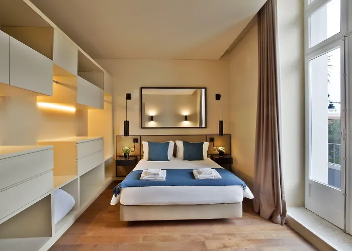 Five Stars 8 Building