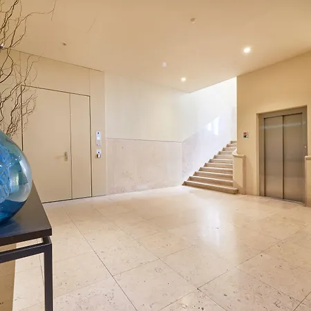 Five Stars 8 Building Hotel Lisboa